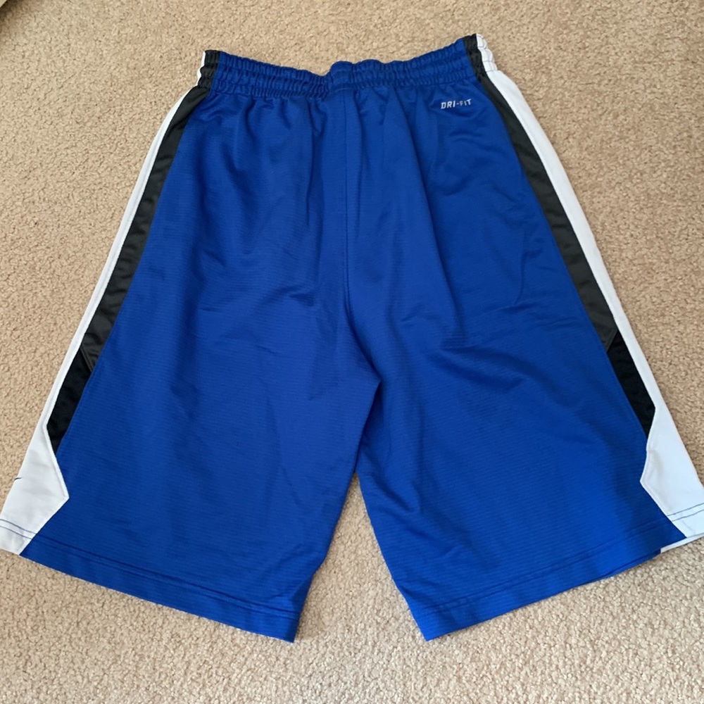 Nike Dri-Fit Mens Performance Fabric Basketball Shorts. - Picture 5 of 10